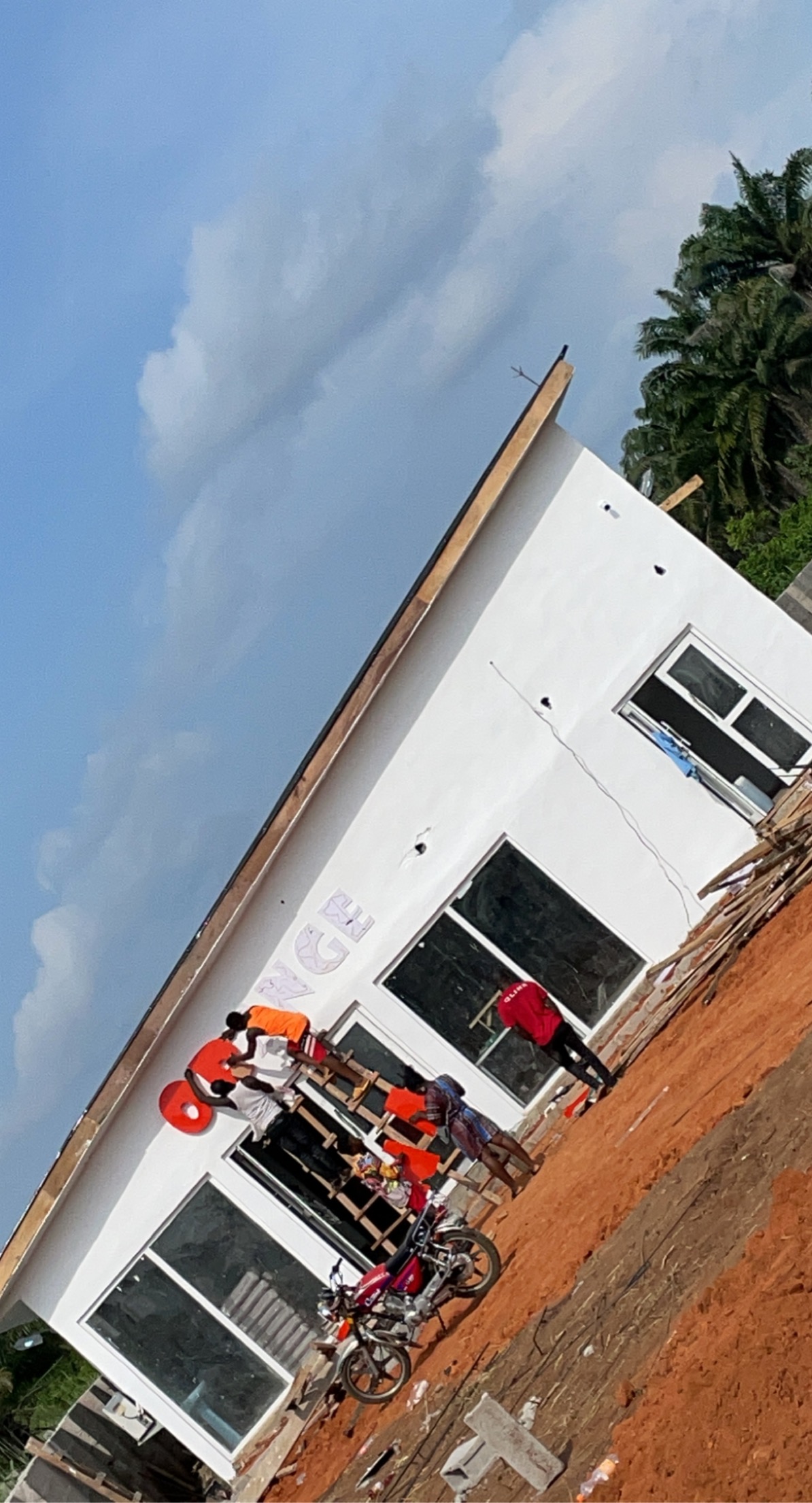 Orange House Image 4